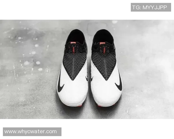 足球球星最爱休闲鞋推荐 时尚与舒适兼备的潮流之选 足球球星最爱休闲鞋推荐 时尚与舒适兼备的潮流之选